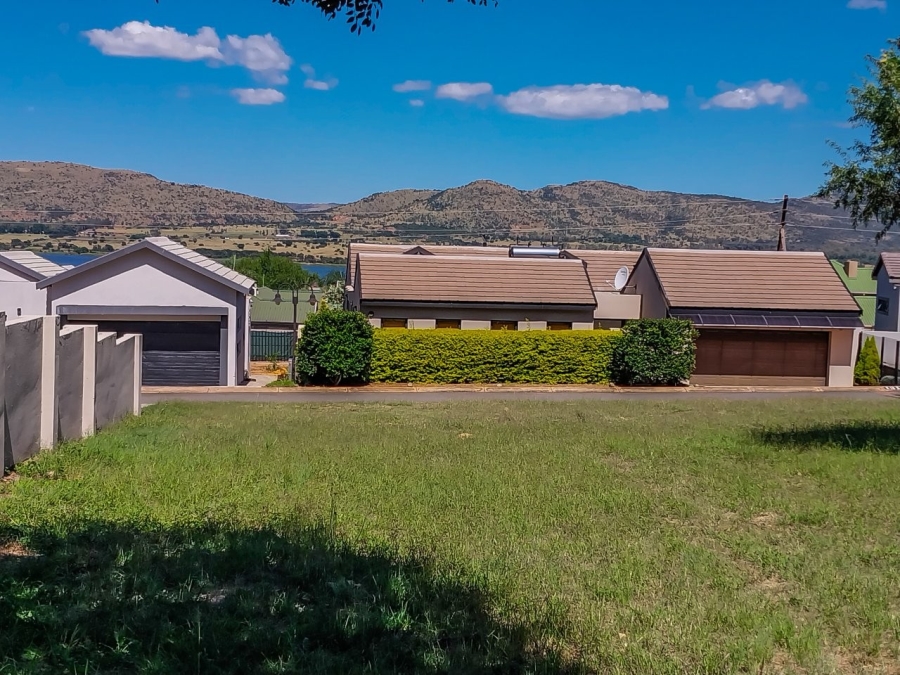  Bedroom Property for Sale in Kosmos Ridge North West